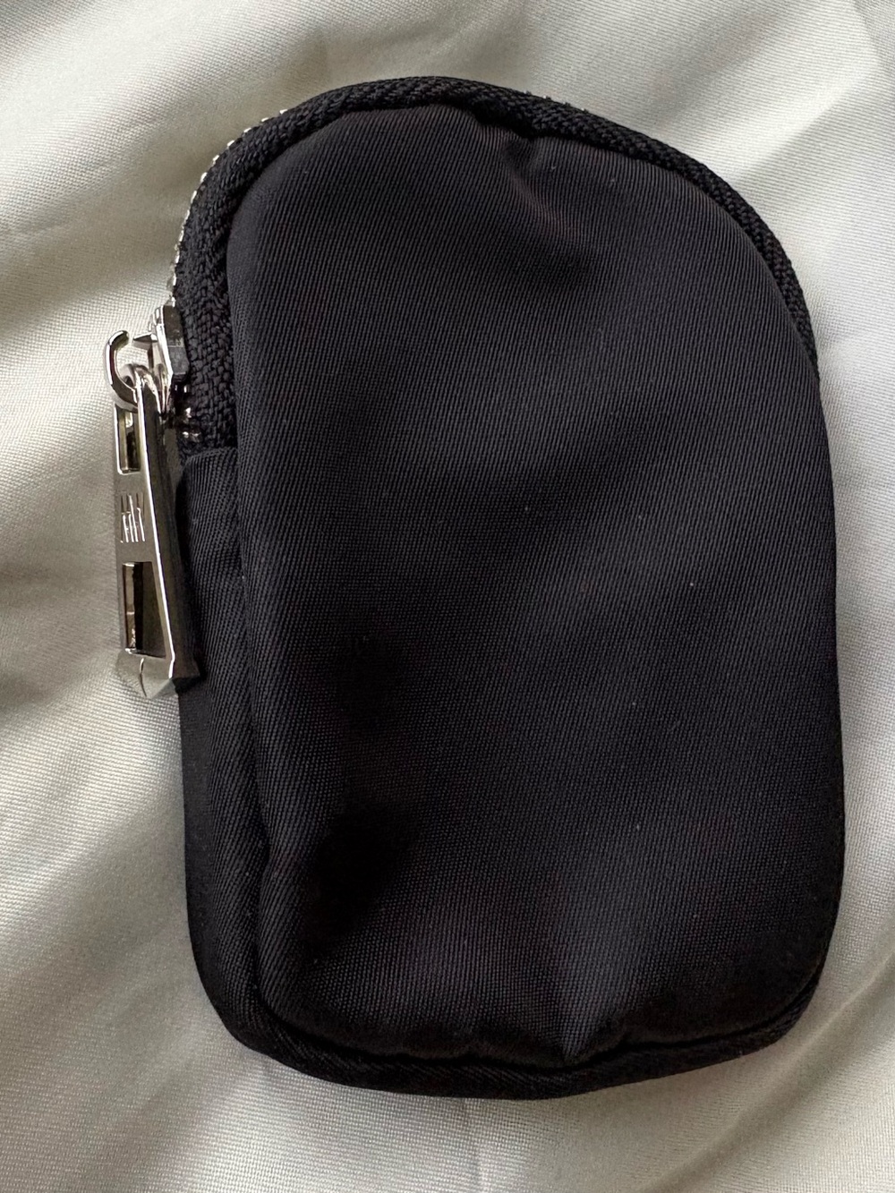 MW Black Zippered Men’s Pouch Wallet - Unbranded